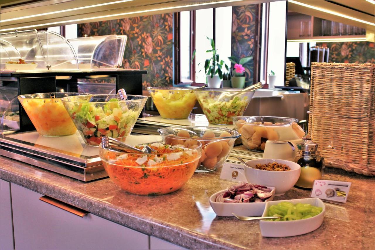 Made Inn Budapest Luaran gambar